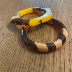 Marc jacobs set of 2 fashion tortoise bangles bracelets stripped great set